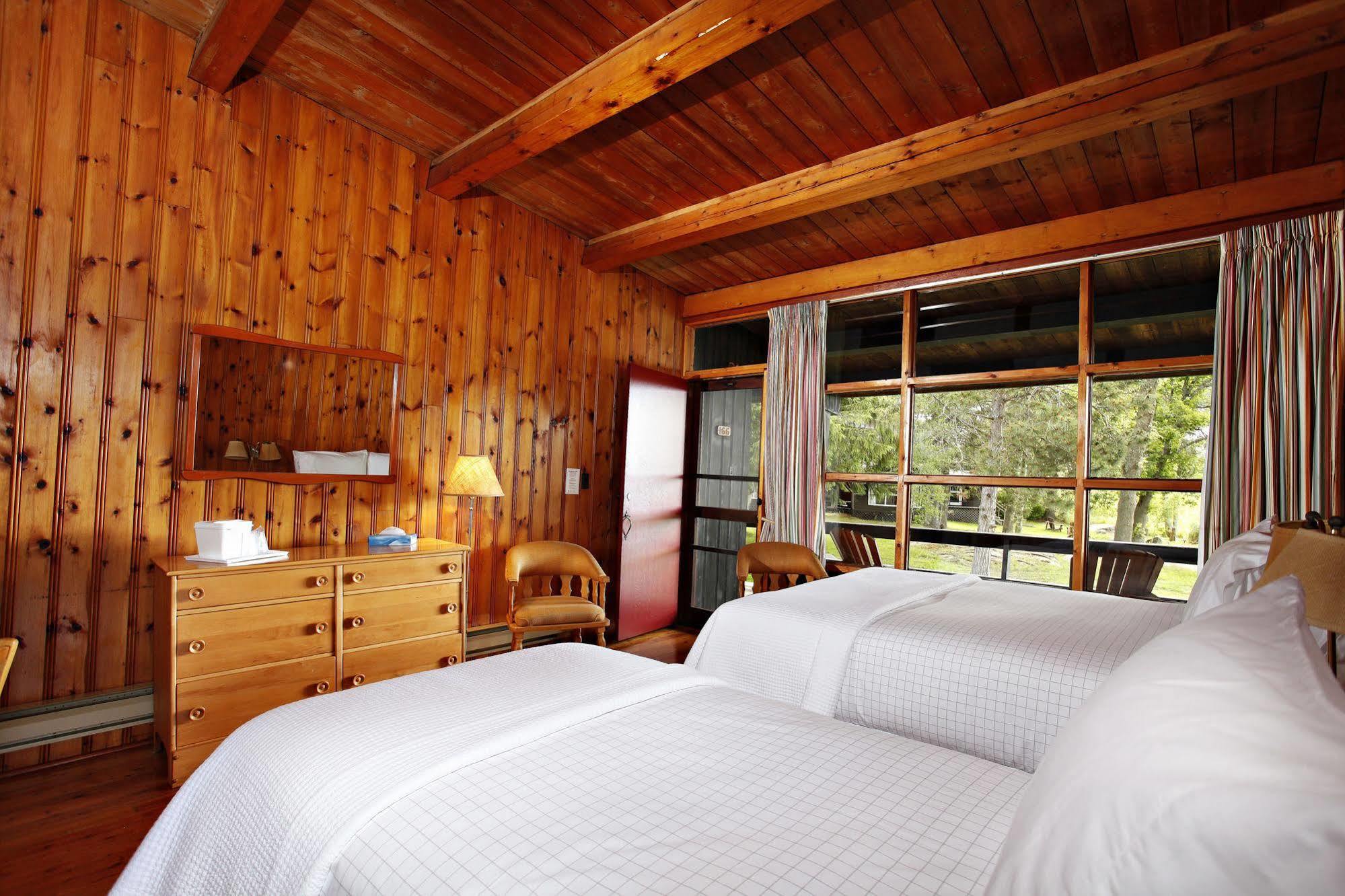 Killarney Mountain Lodge Exterior foto